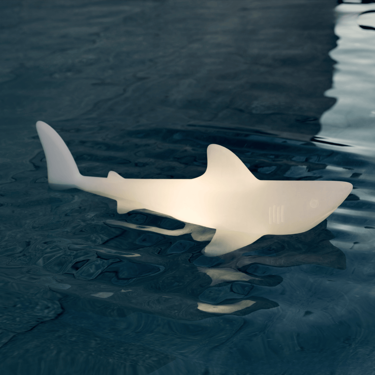 Goodnight Light Bobb Shark Floating Lamp by Marke Newton
